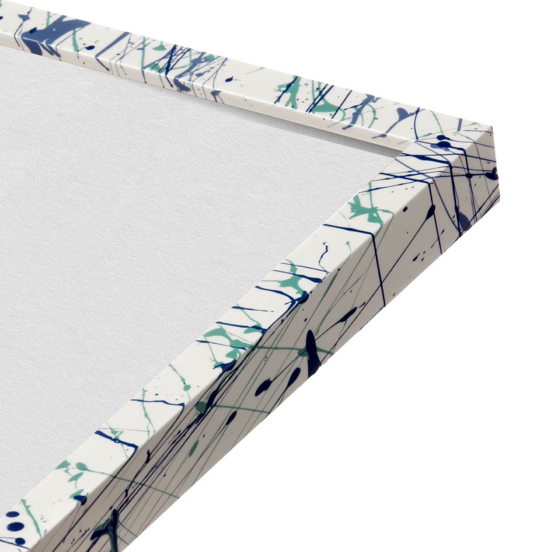 picture frame corner close up