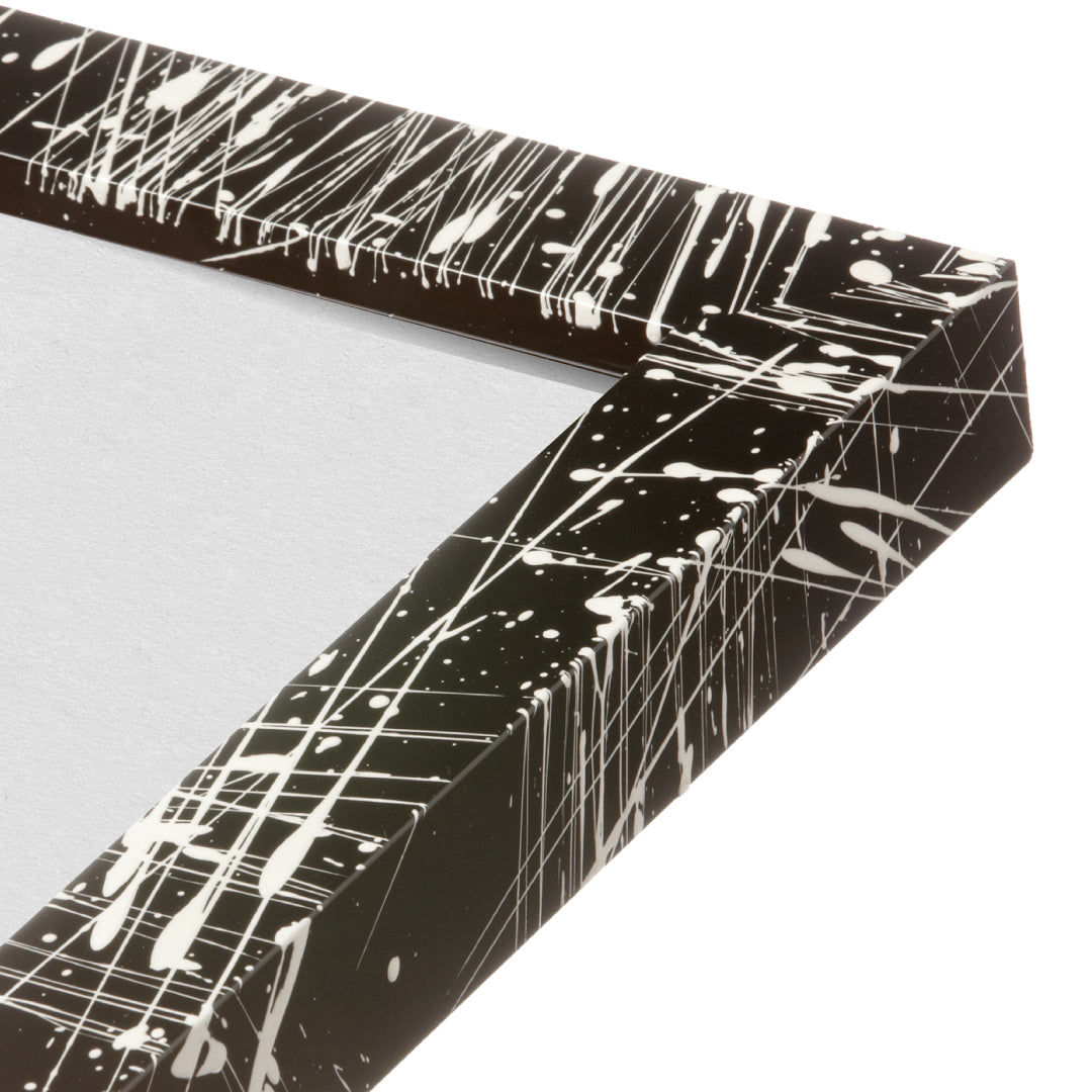 picture frame corner close up