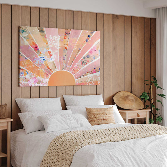 [LIFESTYLE], Picture of art in a room