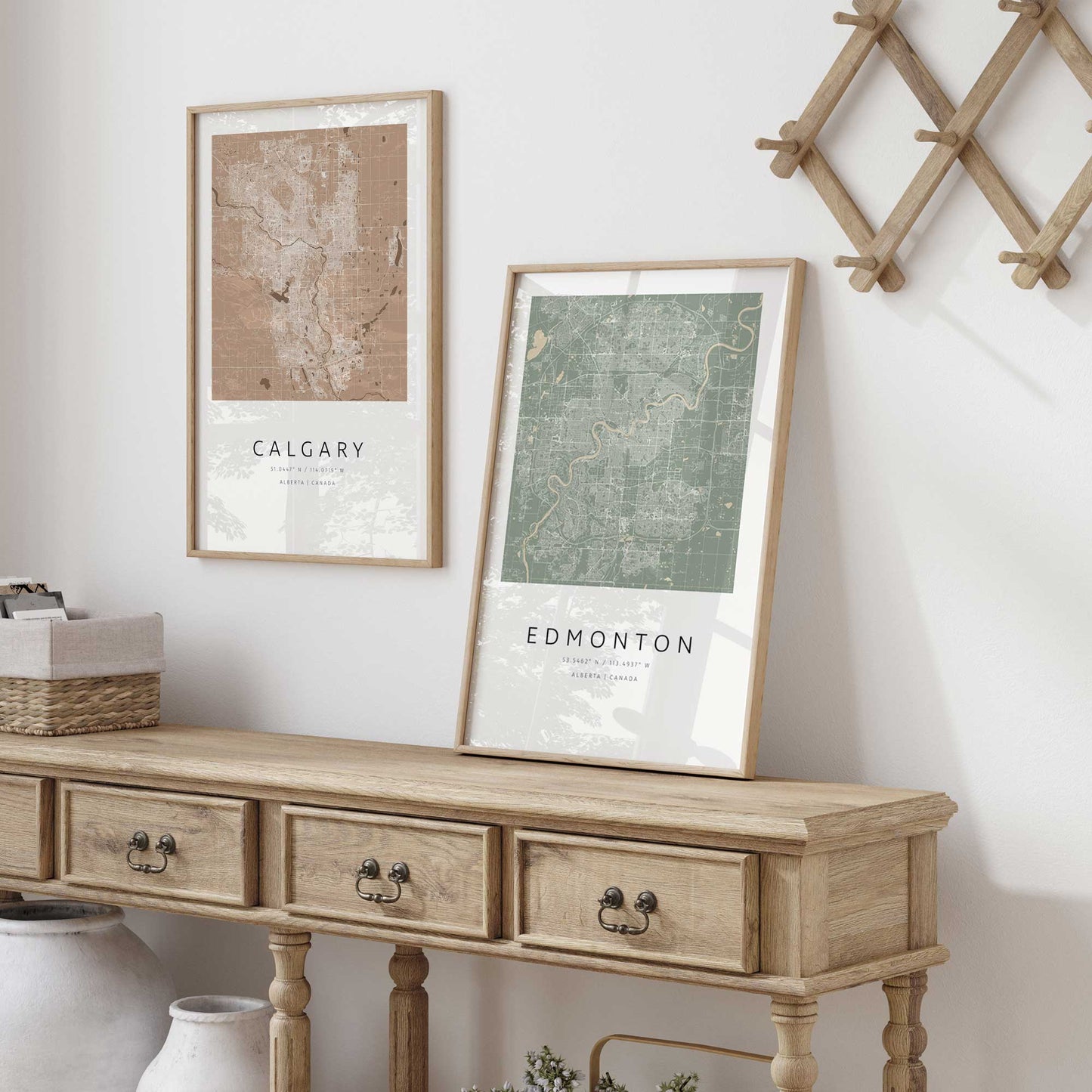 [Color:Belvinder Brown], Picture of art in a Belvinder Brown frame