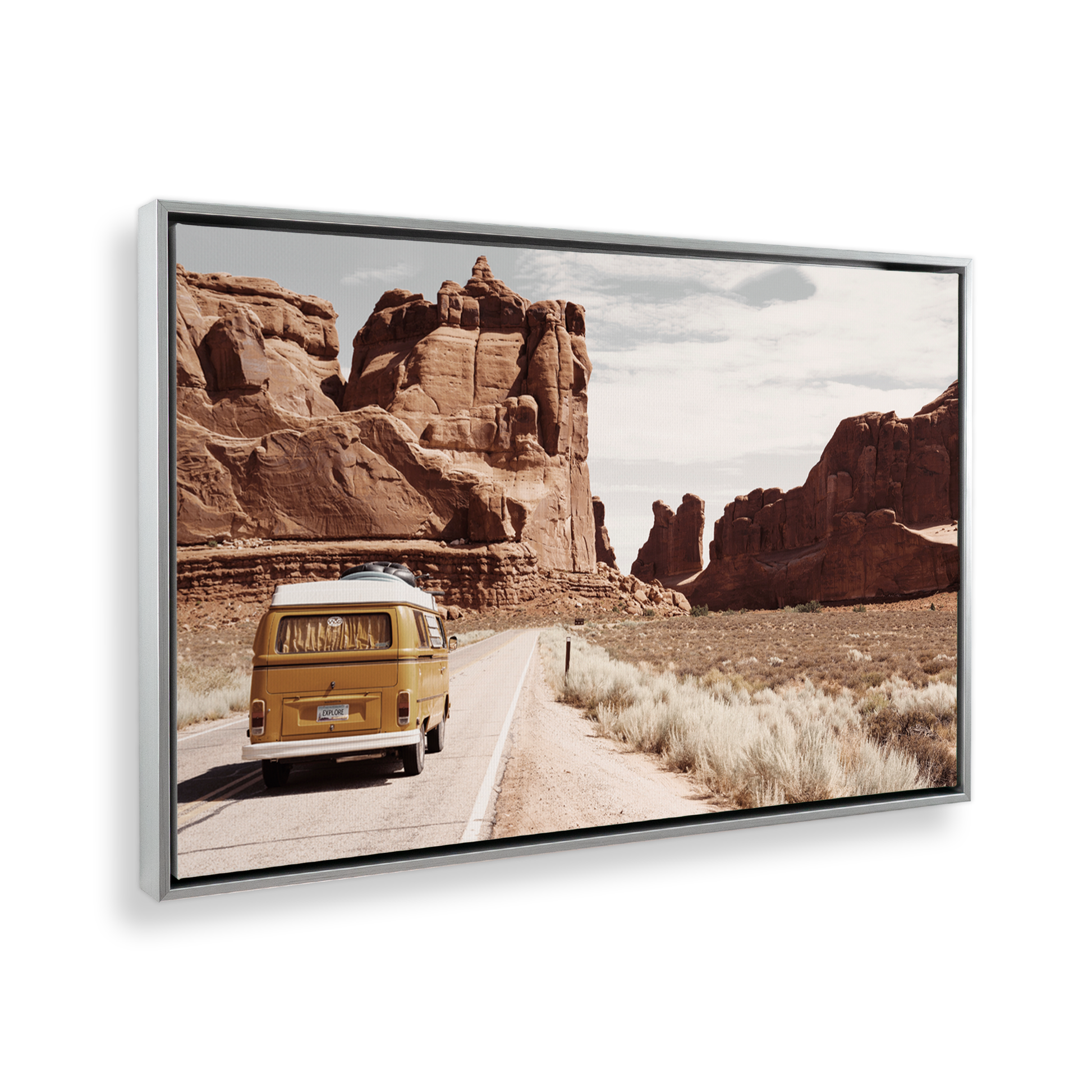 [color:Polished Chrome], Picture of art at an angle