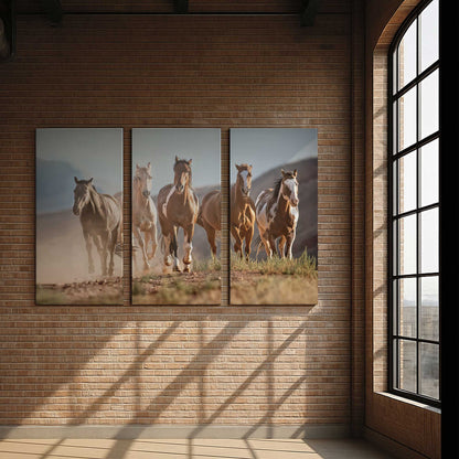 [Color:Stretched Canvas], Picture of art in a room