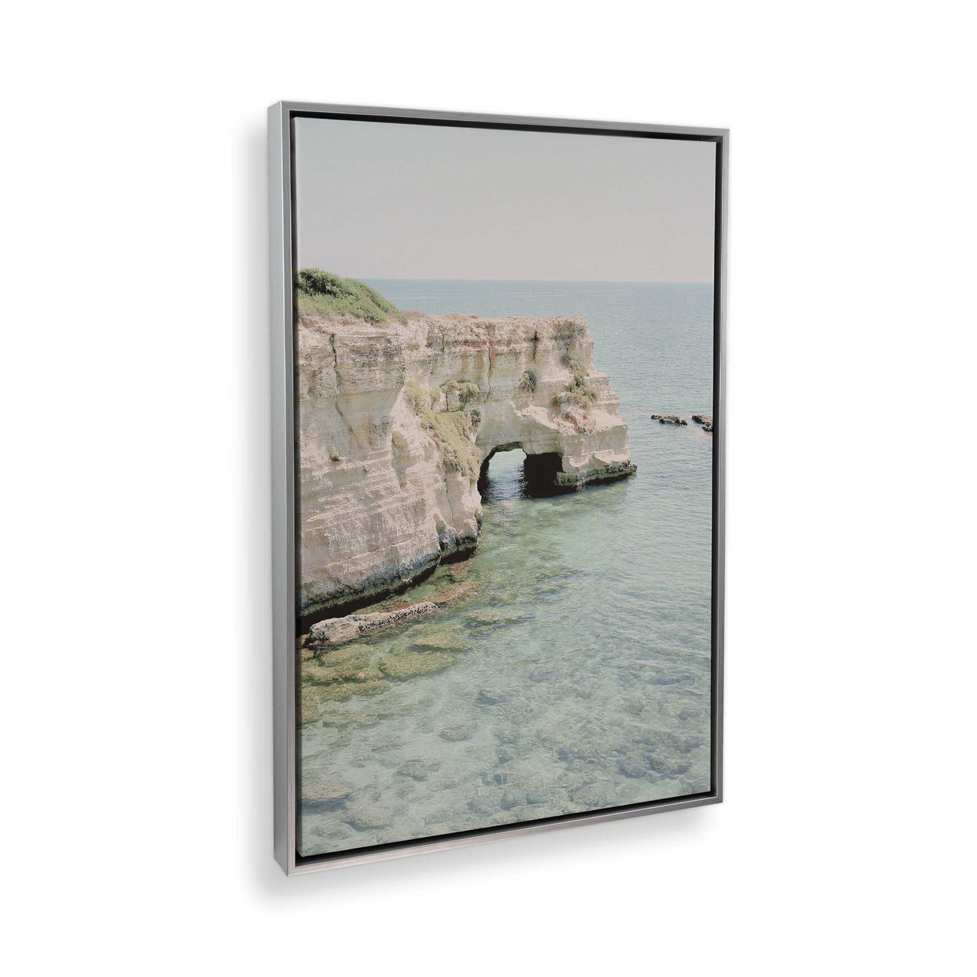 [Color:Polished Chrome], Picture of the corner of the art