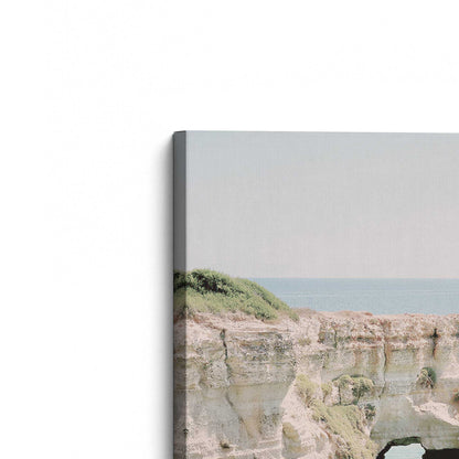 [Color:Stretched Canvas], Picture of the corner of the art