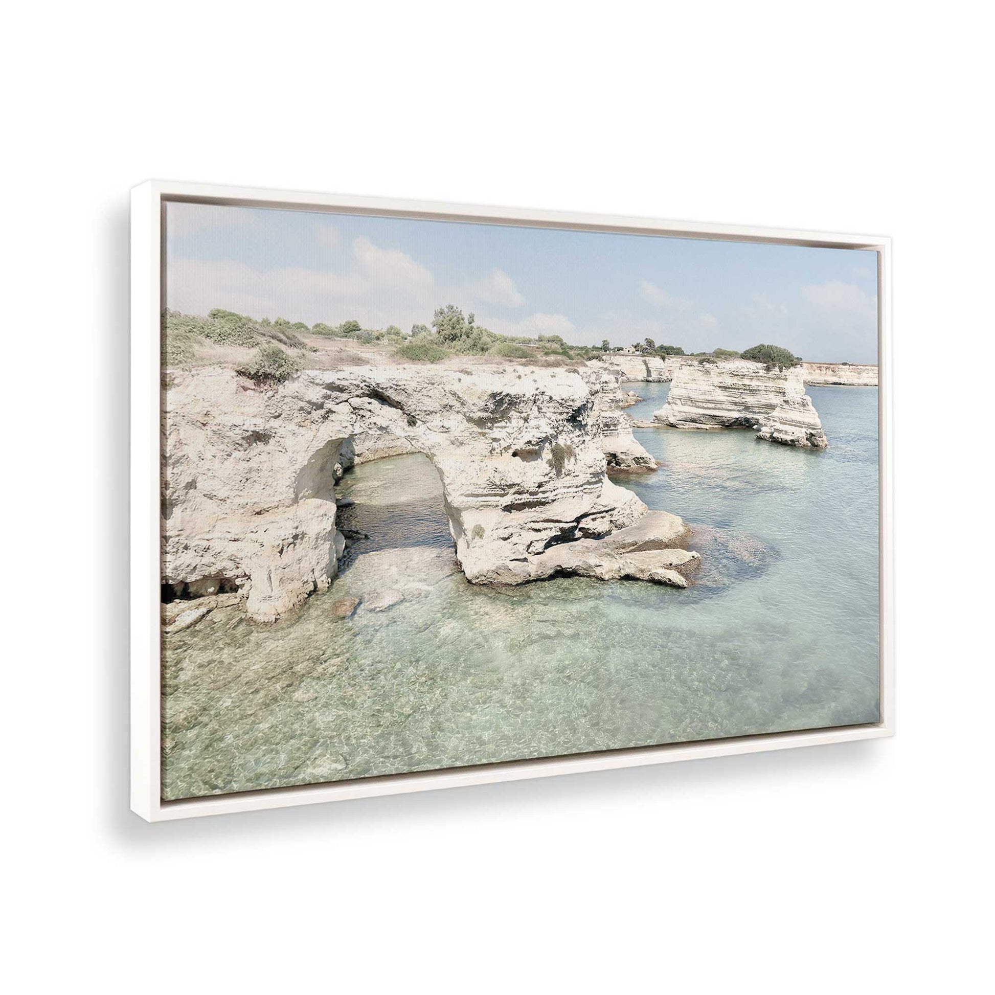 [Color:Opaque White], Picture of the corner of the art