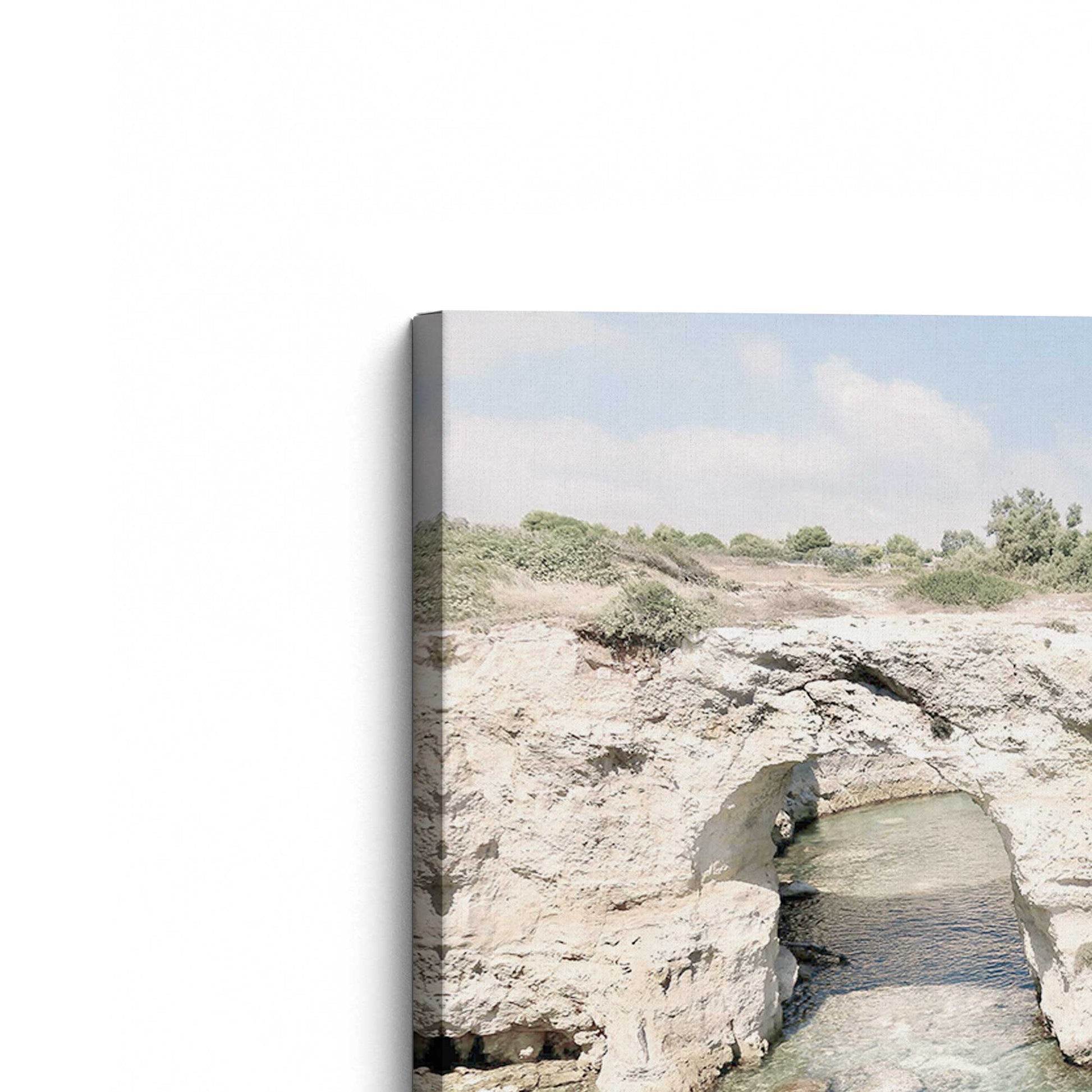 [Color:Stretched Canvas], Picture of the corner of the art