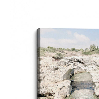 [Color:Stretched Canvas], Picture of the corner of the art