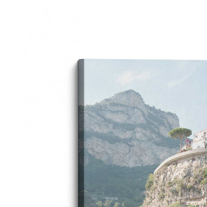 [Color:Stretched Canvas], Picture of the corner of the art