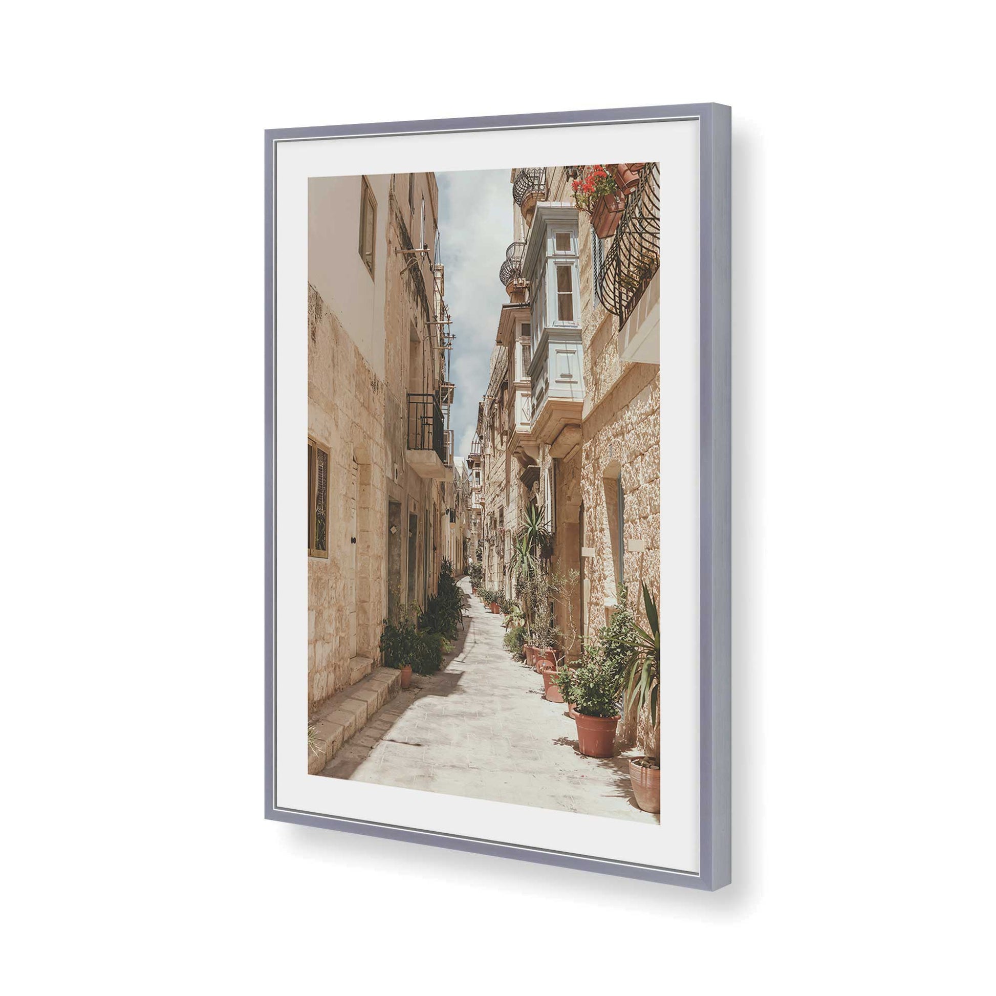 [Color:Polished Chrome], Picture of art in a Polished Chrome frame of the corner