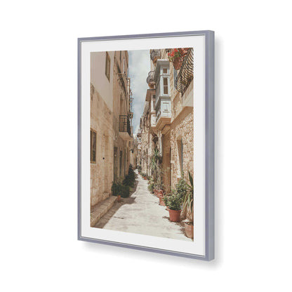 [Color:Polished Chrome], Picture of art in a Polished Chrome frame of the corner
