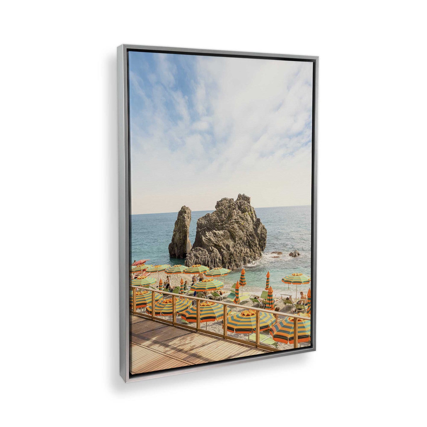 [Color:Polished Chrome], Picture of the corner of the art