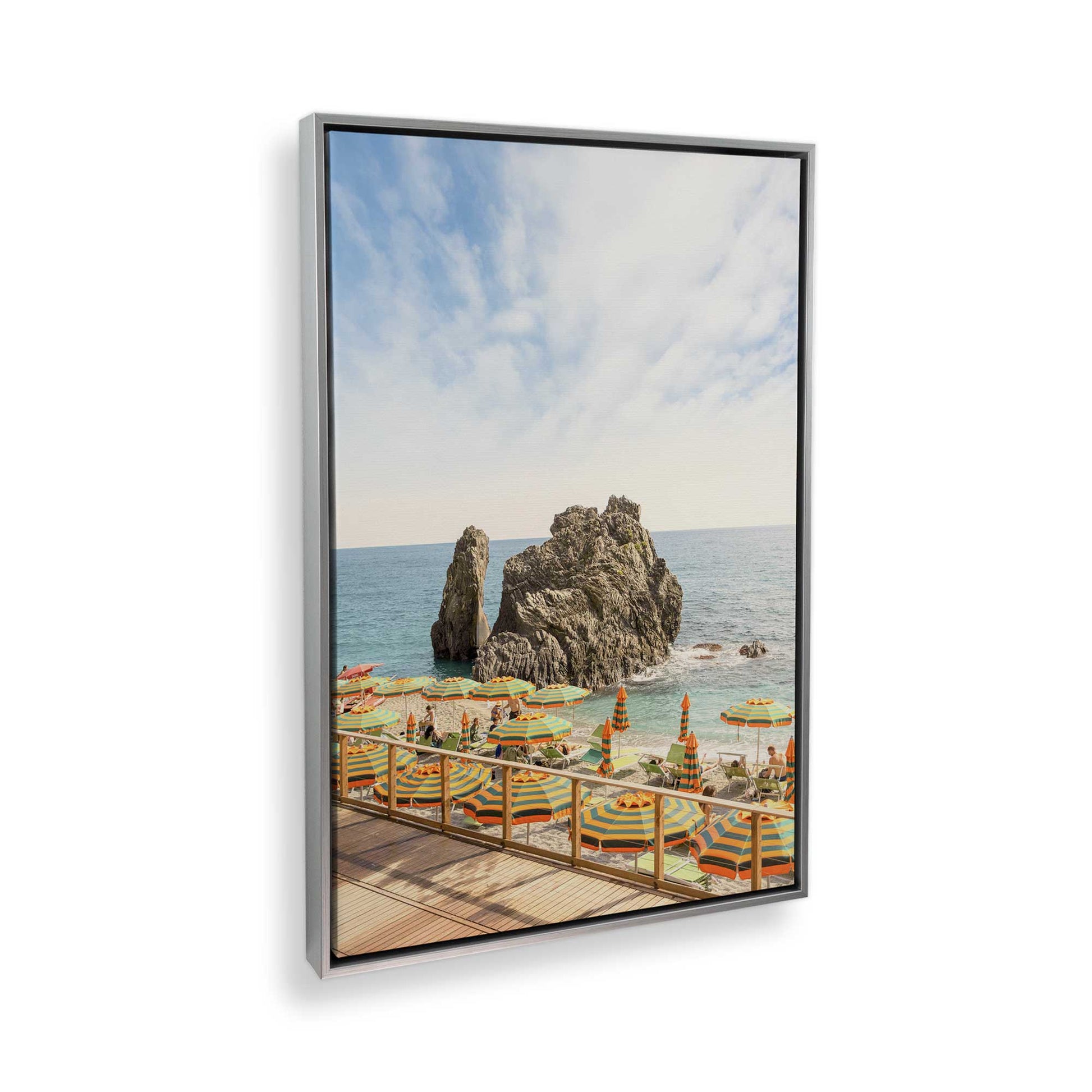 [Color:Polished Chrome], Picture of the corner of the art