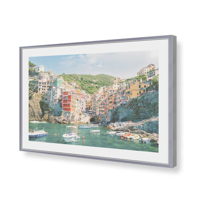 [Color:Polished Chrome], Picture of art in a Polished Chrome frame of the corner