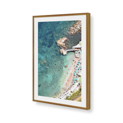 [Color:Polished Gold], Picture of art in a Polished Gold frame of the corner