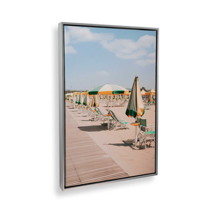[Color:Polished Chrome], Picture of the corner of the art