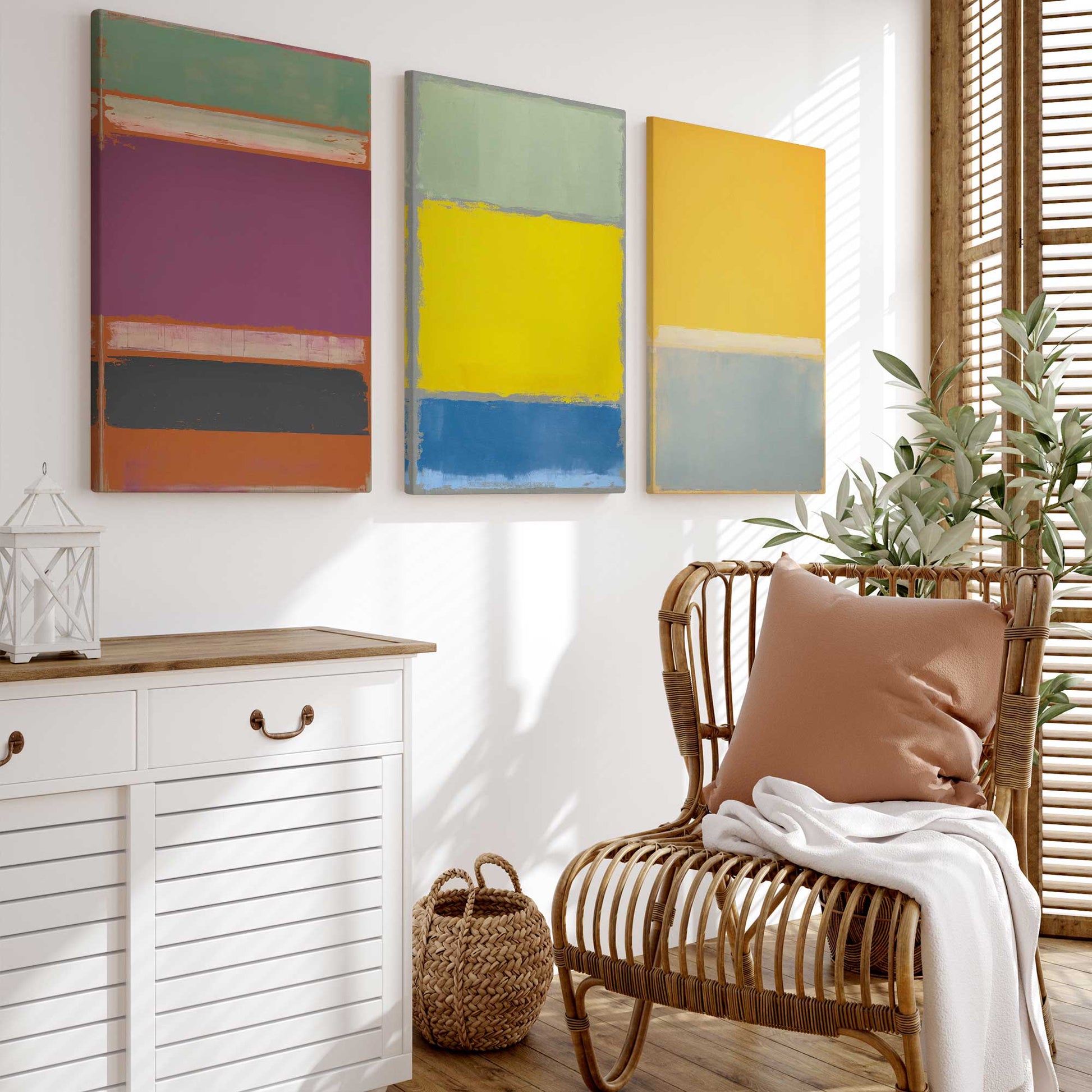 [LIFESTYLE], Picture of art in a room