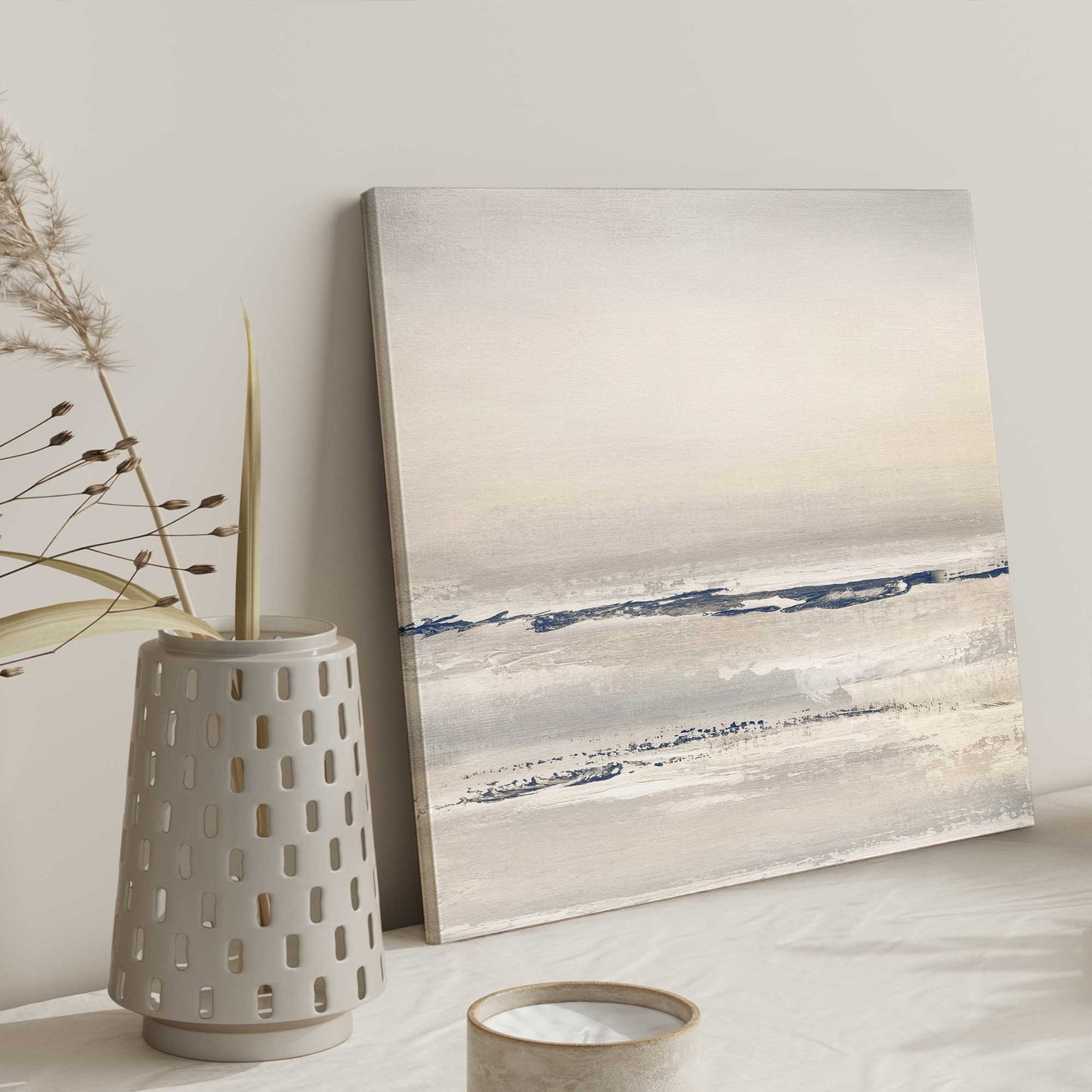 [LIFESTYLE], Picture of art in a room