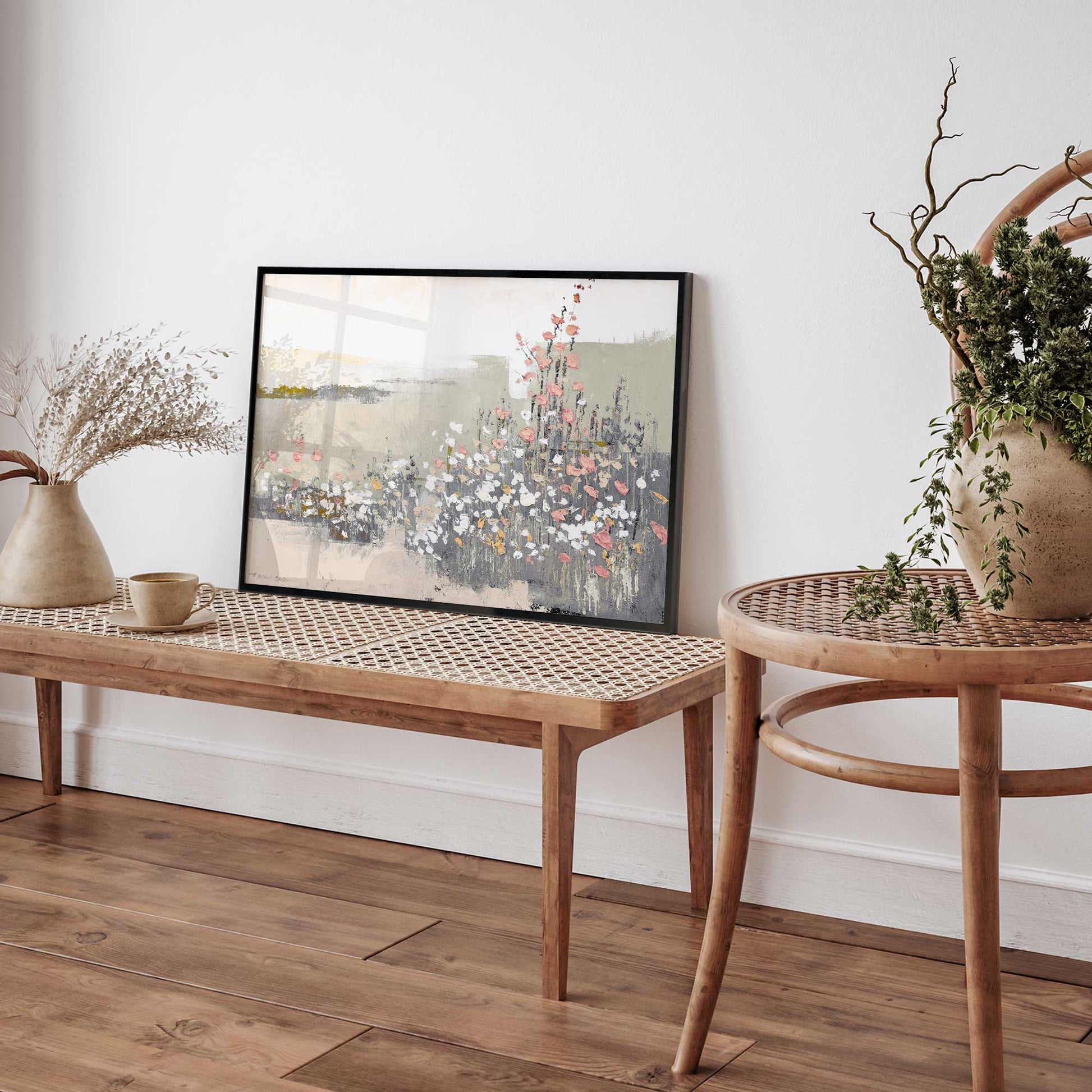 [LIFESTYLE], Picture of art in a room