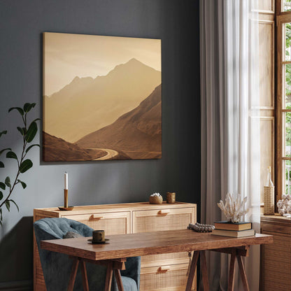 [LIFESTYLE], Picture of art in a room