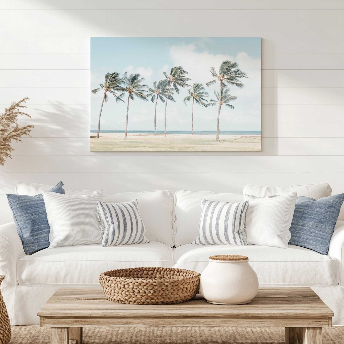 [LIFESTYLE], Picture of art in a room