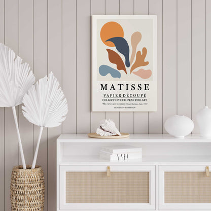 [LIFESTYLE], Picture of art in a room