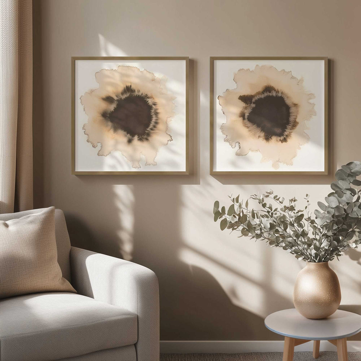 [Color:Polished Gold], Picture of art in a Polished Gold frame