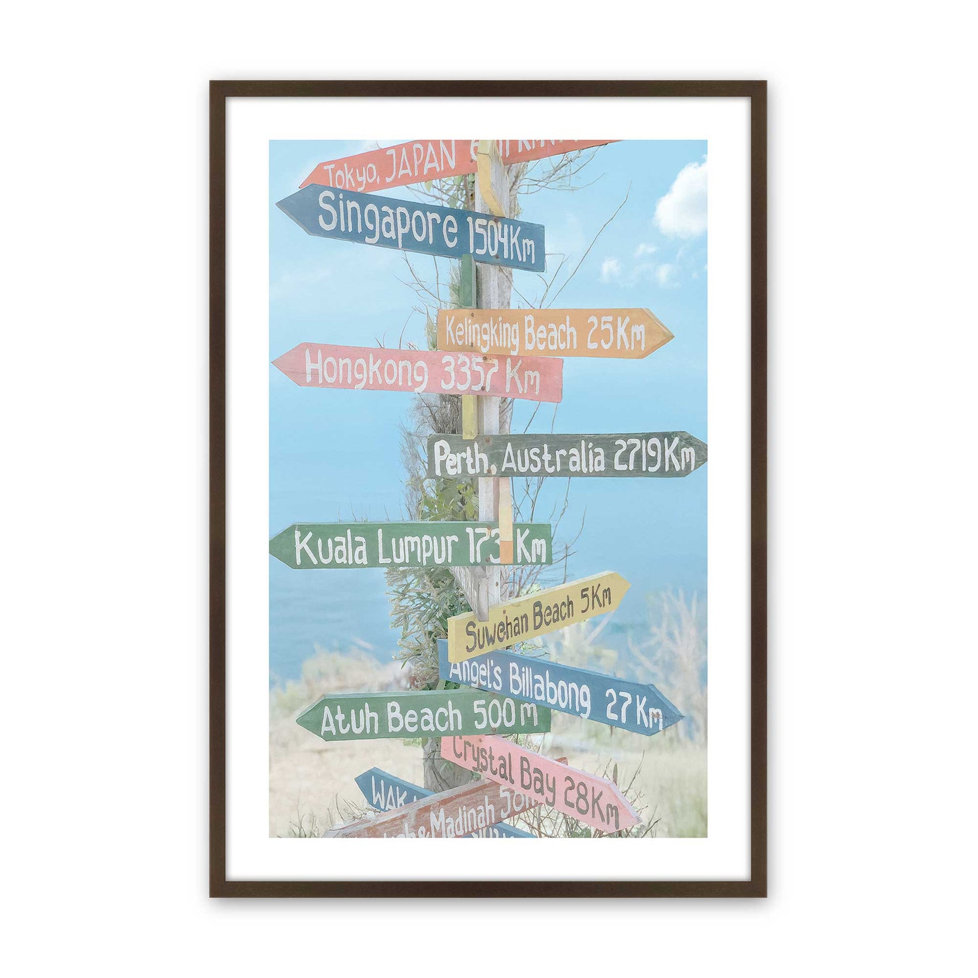 [Color:Belvinder Brown], Picture of art in a Belvinder Brown frame