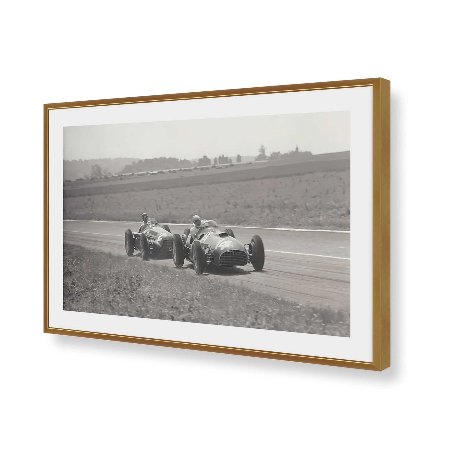 [Color:Polished Gold], Picture of art in a Polished Gold frame of the corner