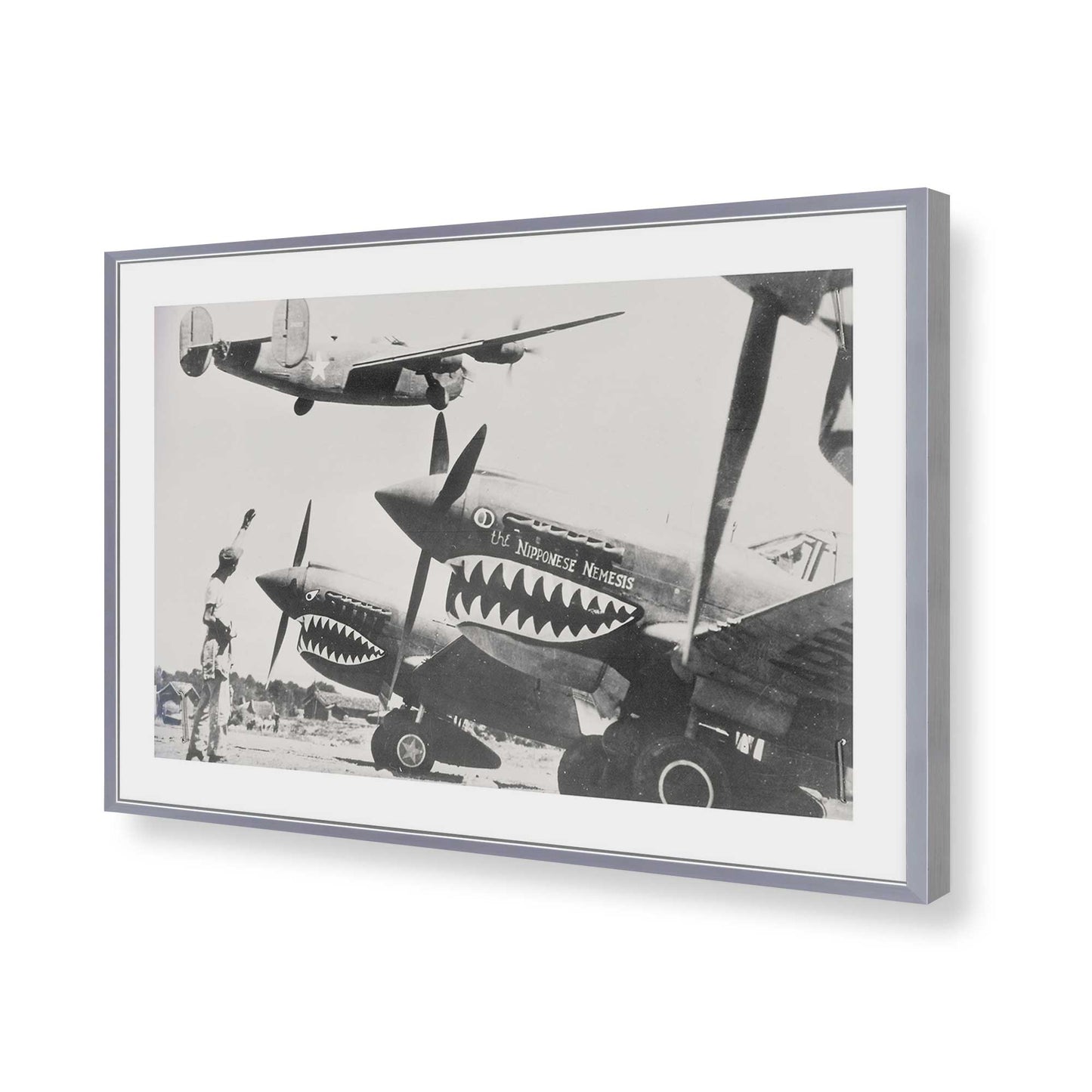 [Color:Polished Chrome], Picture of art in a Polished Chrome frame of the corner