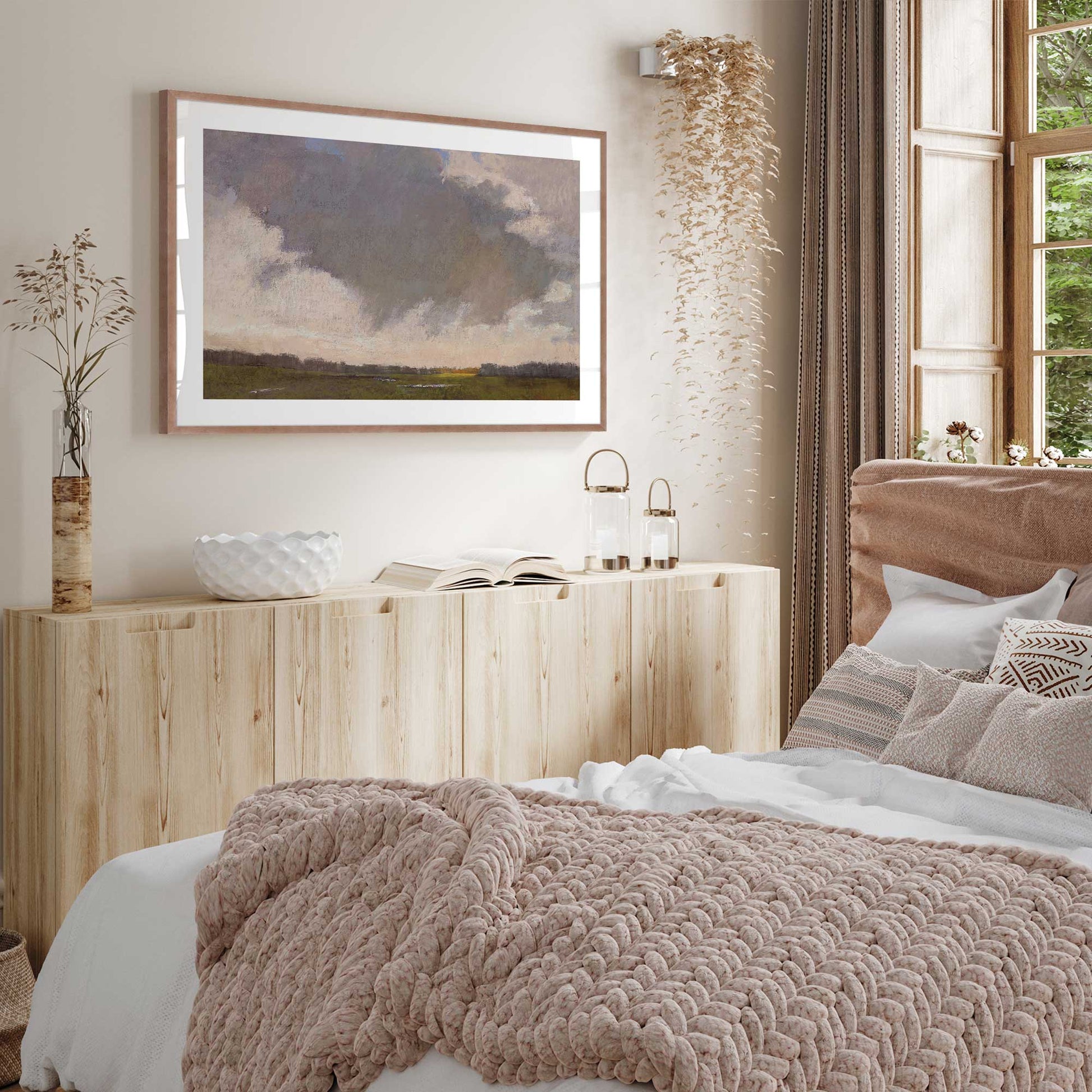 [LIFESTYLE], Picture of art in a room