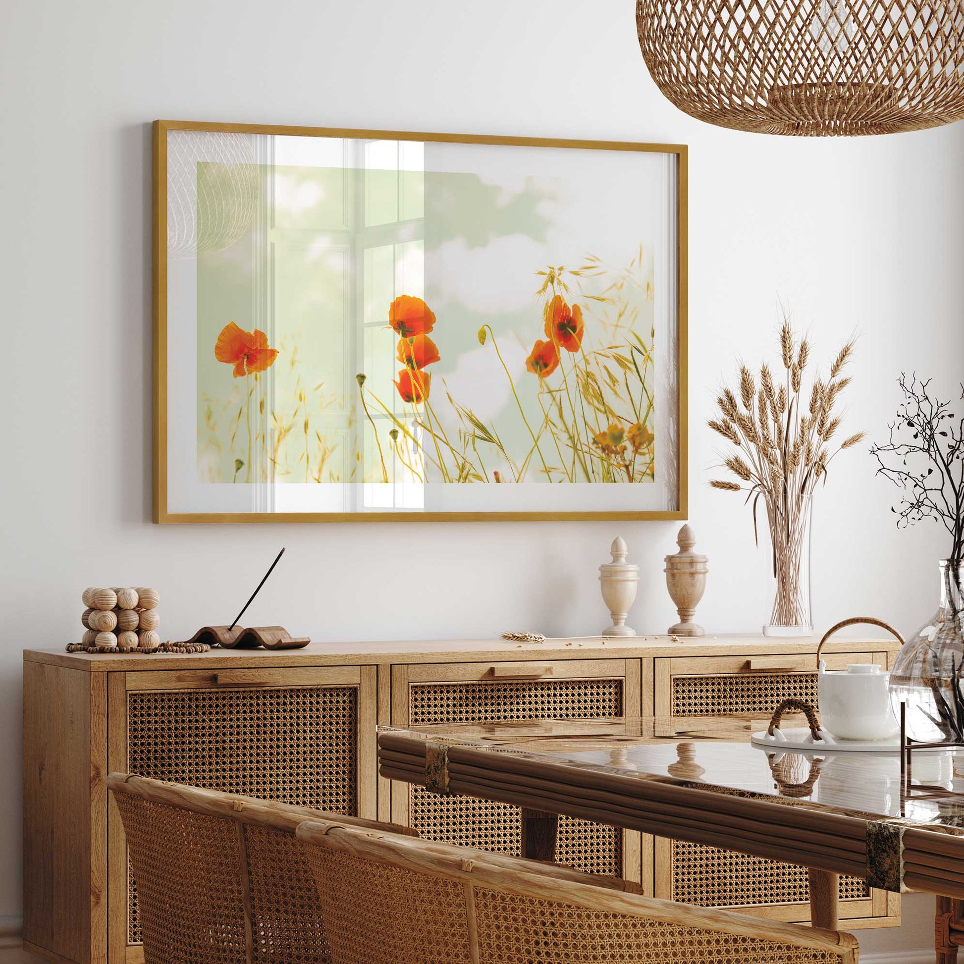 [LIFESTYLE], Picture of art in a room