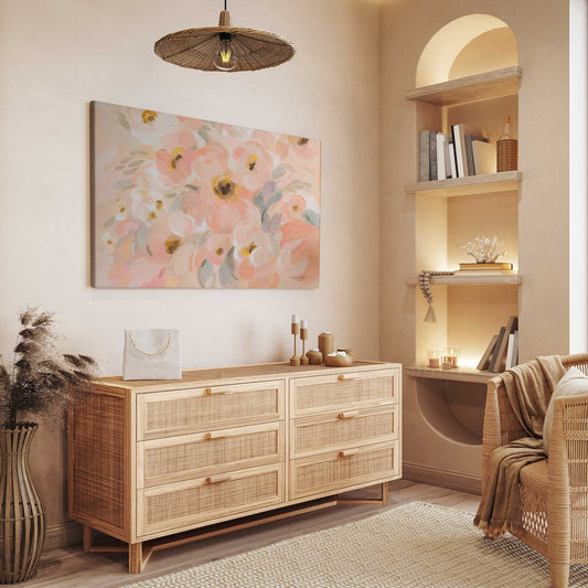 [LIFESTYLE], Picture of art in a room