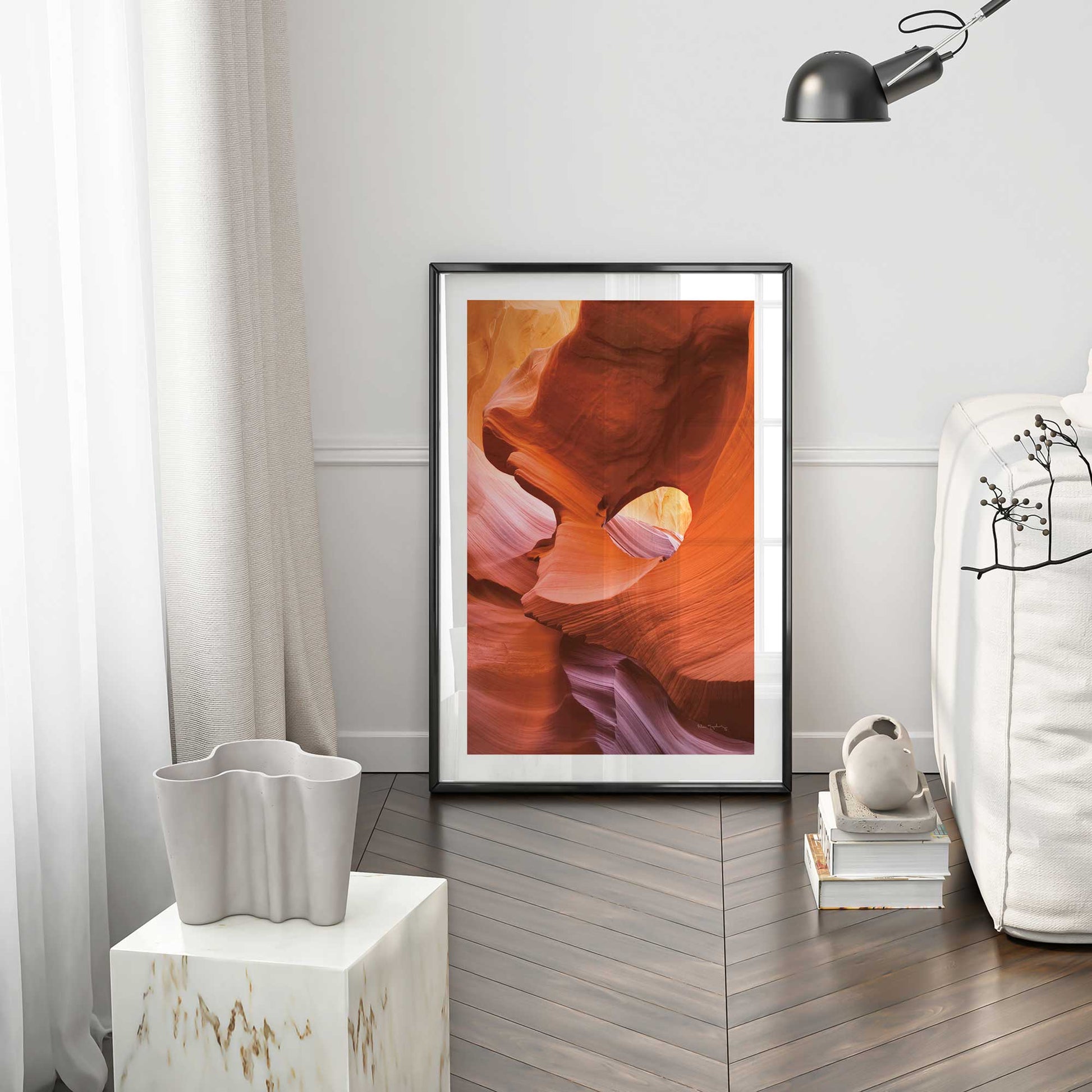 [LIFESTYLE], Picture of art in a room