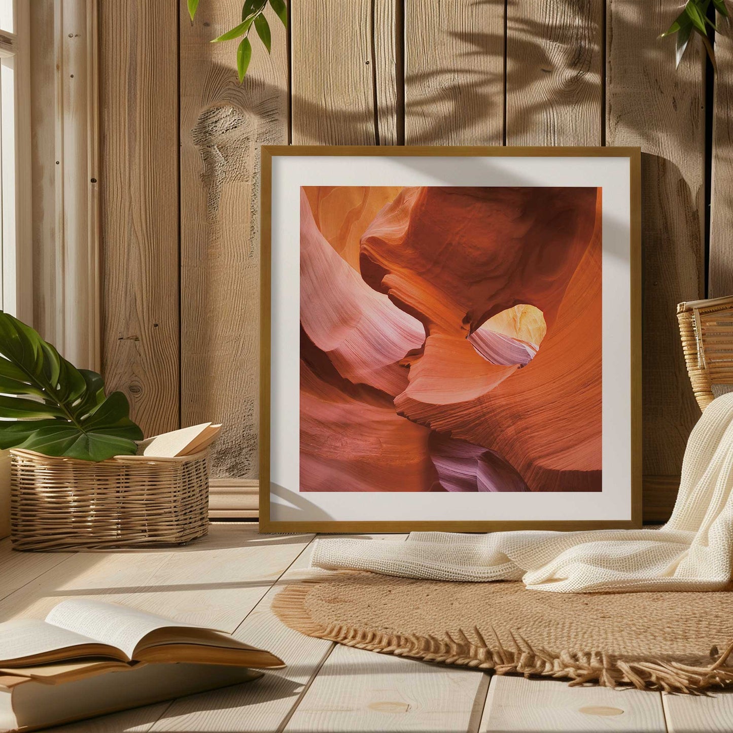 [LIFESTYLE], Picture of art in a room