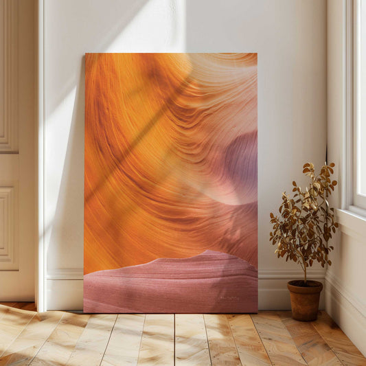 [LIFESTYLE], Picture of art in a room