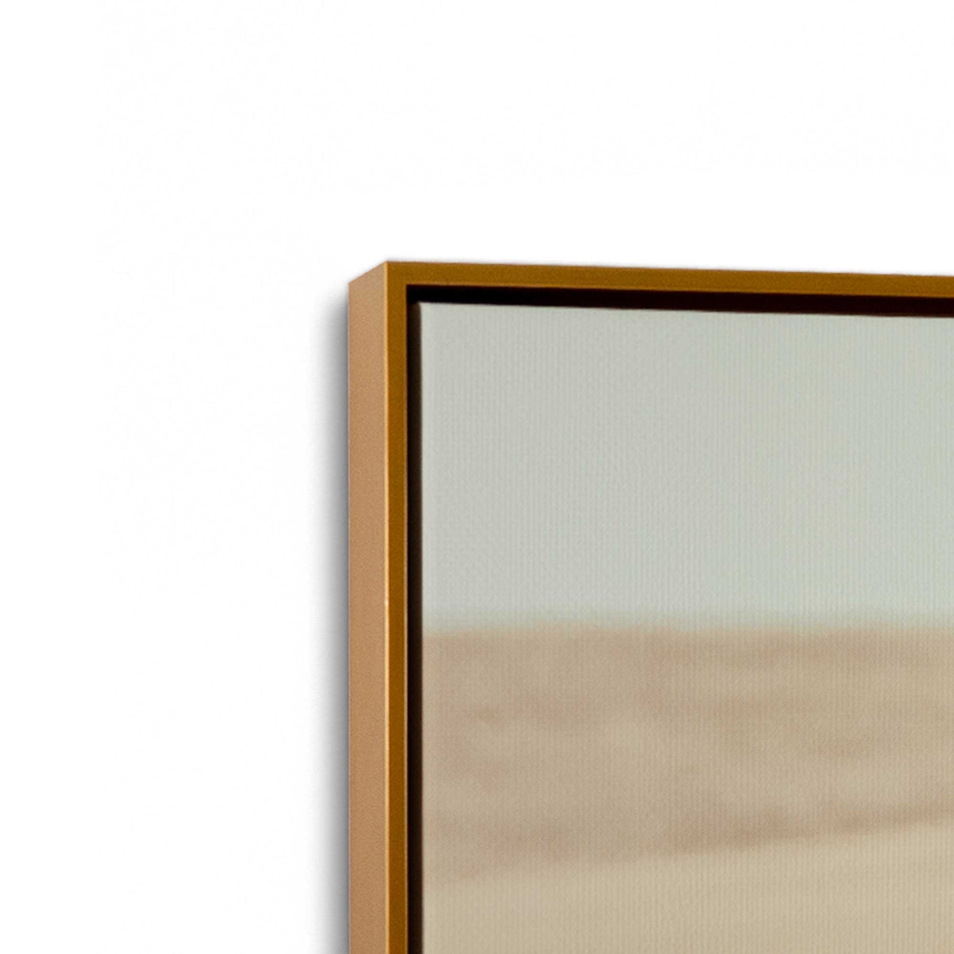 [Color:Polished Gold], Picture of the corner of the art