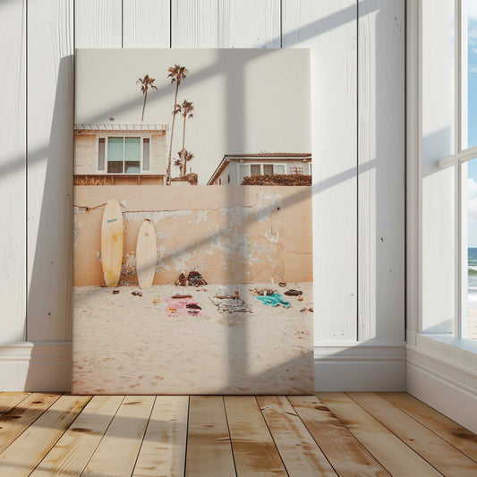 [LIFESTYLE], Picture of art in a room
