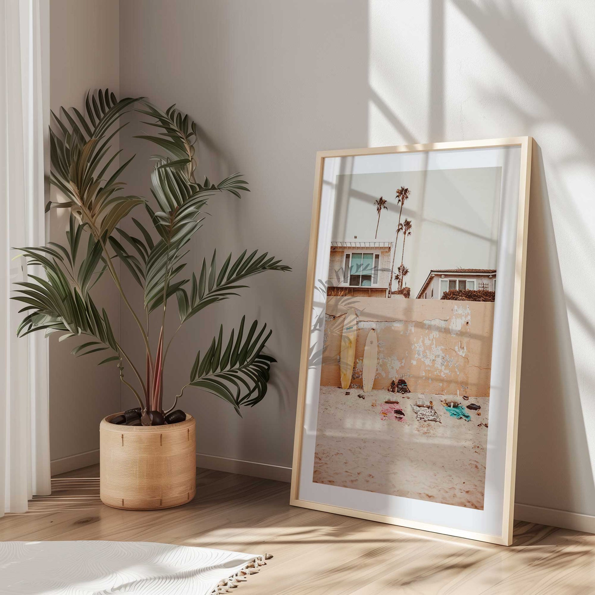 [LIFESTYLE], Picture of art in a room