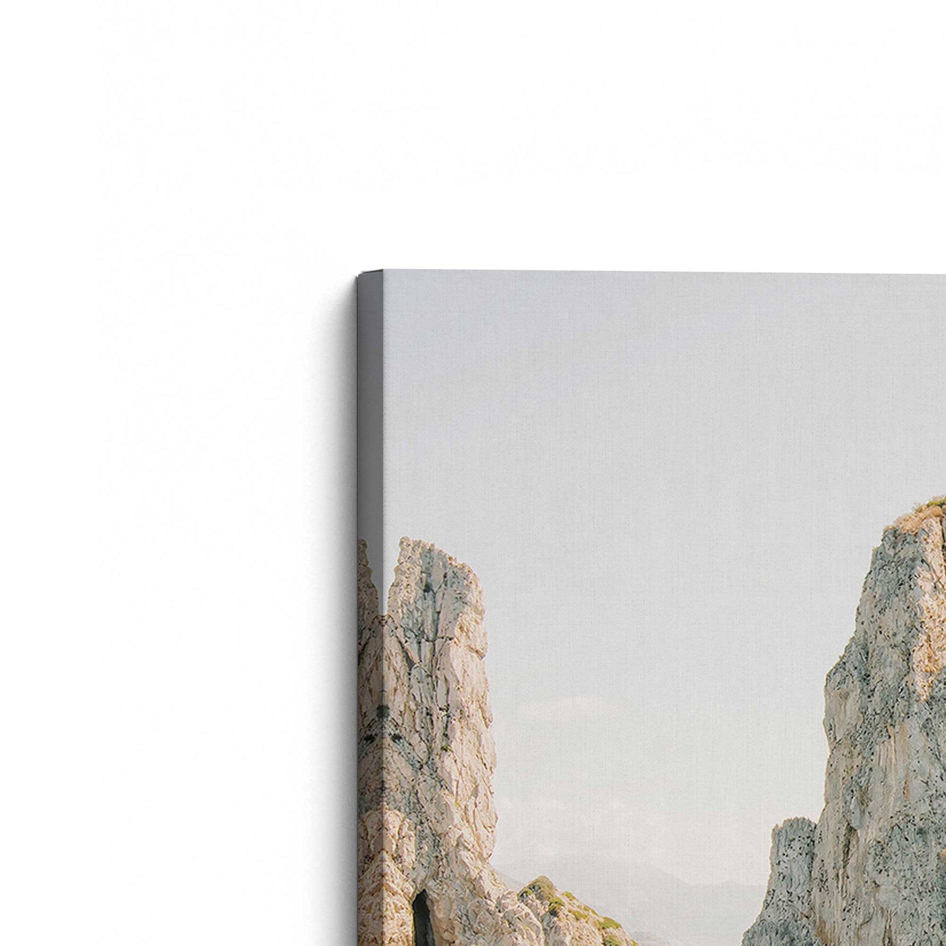 [Color:Stretched Canvas], Picture of the corner of the art