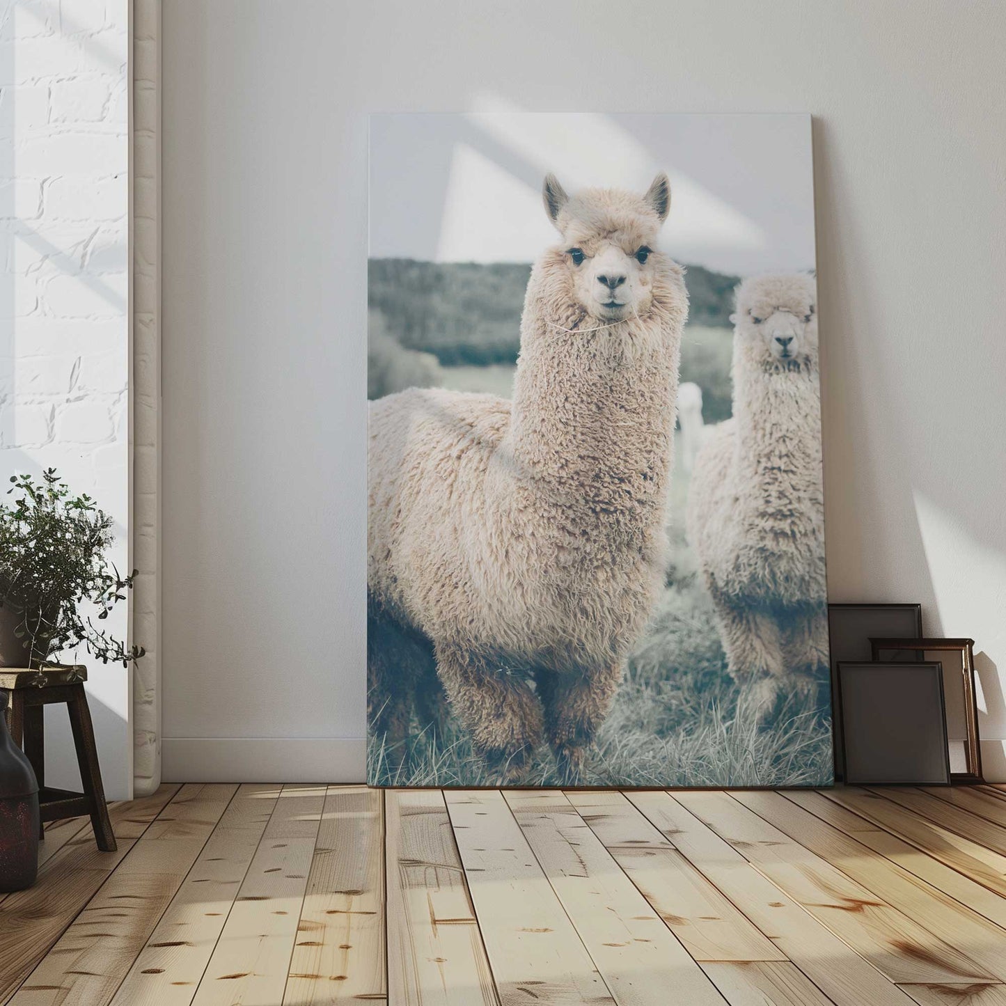 [LIFESTYLE], Picture of art in a room
