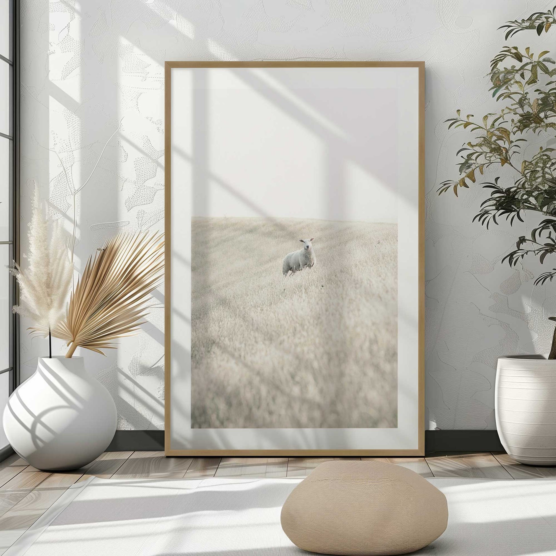 [LIFESTYLE], Picture of art in a room