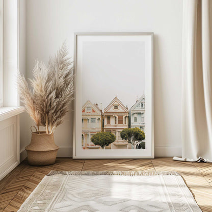[LIFESTYLE], Picture of art in a room