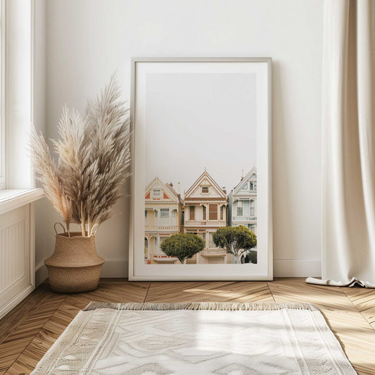 [LIFESTYLE], Picture of art in a room