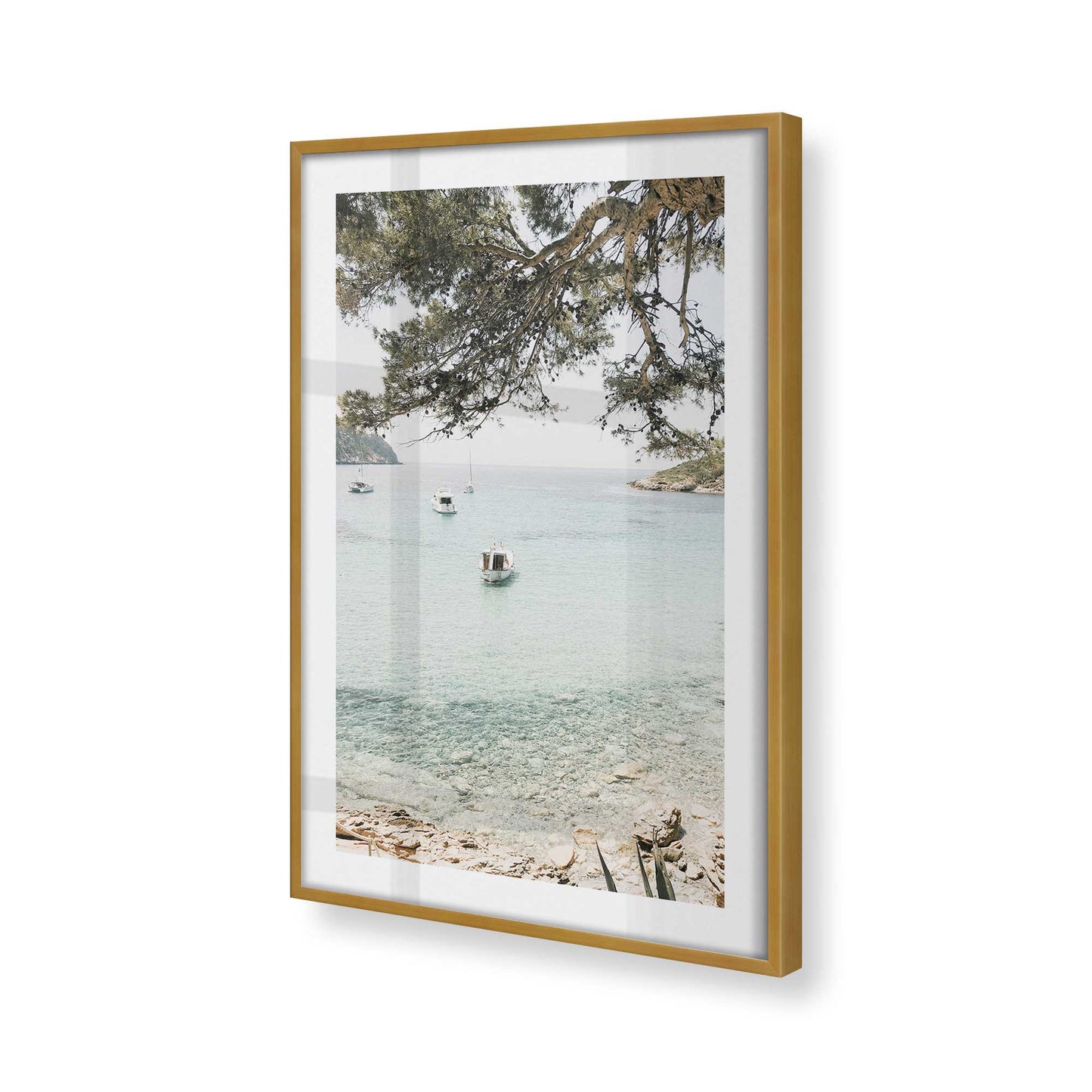 [Color:Polished Gold], Picture of art in a Polished Gold frame of the corner