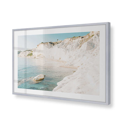 [Color:Polished Chrome], Picture of art in a Polished Chrome frame of the corner