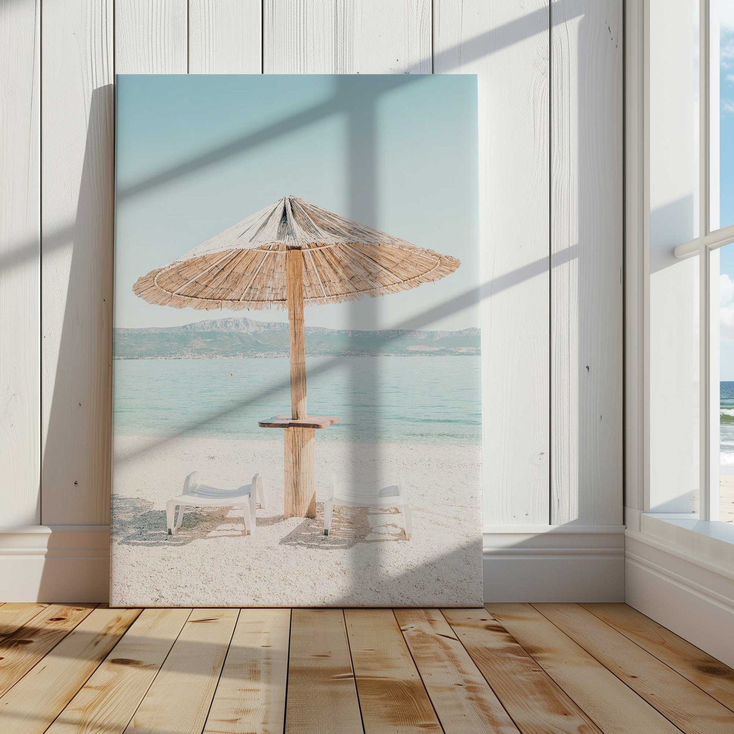 [LIFESTYLE], Picture of art in a room