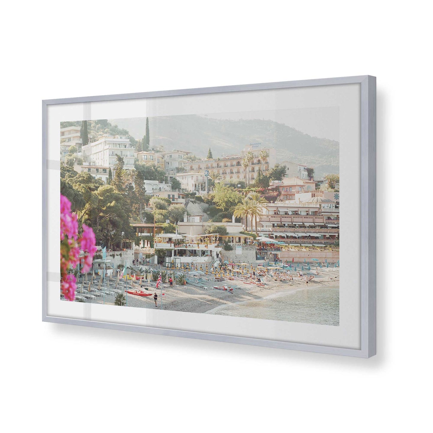 [Color:Polished Chrome], Picture of art in a Polished Chrome frame of the corner