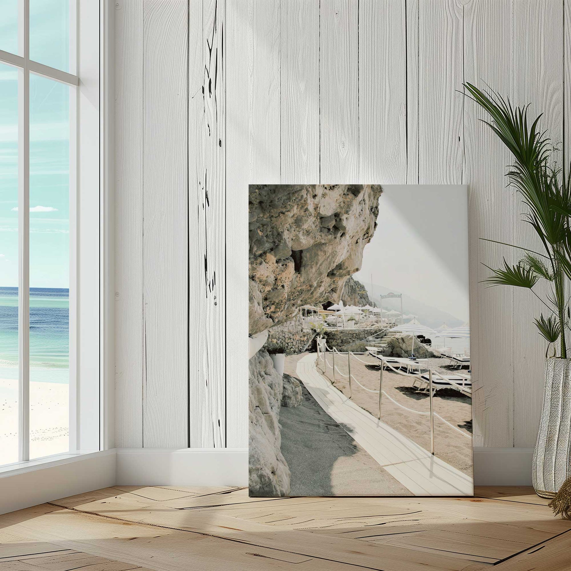 [LIFESTYLE], Picture of art in a room