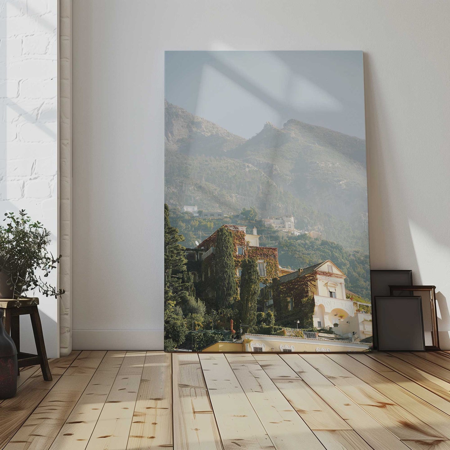 [LIFESTYLE], Picture of art in a room