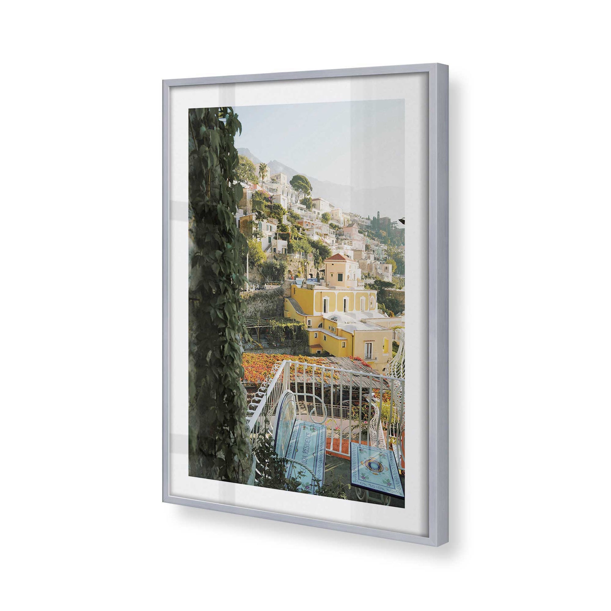 [Color:Polished Chrome], Picture of art in a Polished Chrome frame of the corner